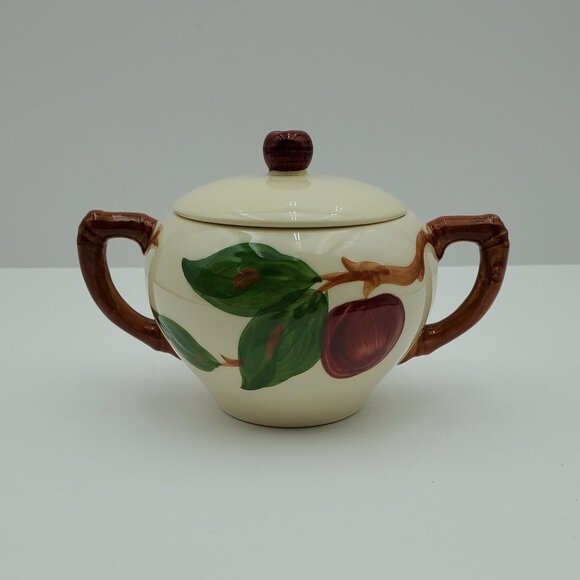 Franciscan Apple Creamer & Sugar Bowl with Lid - Picture 13 of 15